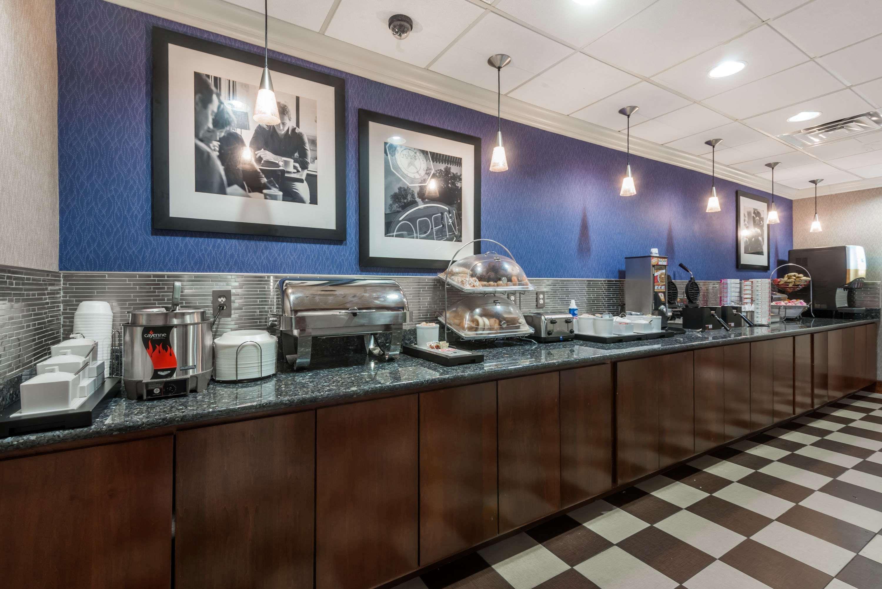 Wingate By Wyndham Springfield Hotell Exteriör bild